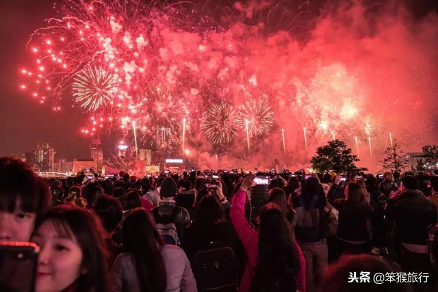 香港跨年烟花汇演，最新解答方案UHD33.45.26的魅力与精彩，仿真技术方案实现_定制版6.22